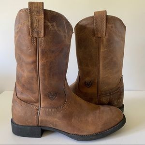 Ariat boots sz7.5 new